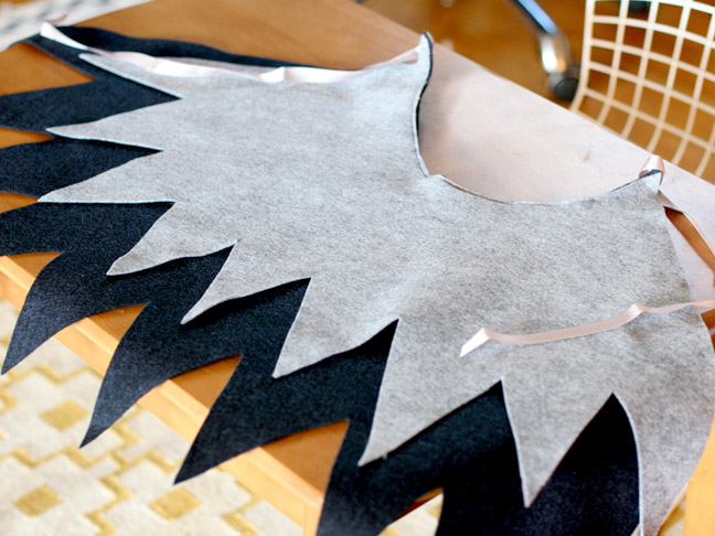 DIY: Easy Halloween Wings