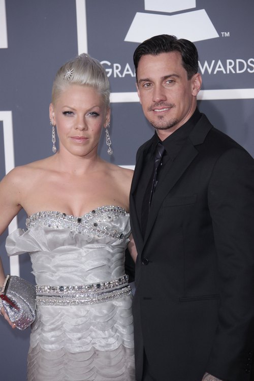 Pink, gray dress, earrings, grammy awards