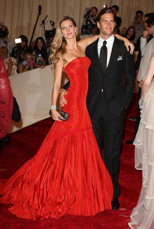 gisele bundchen red gown