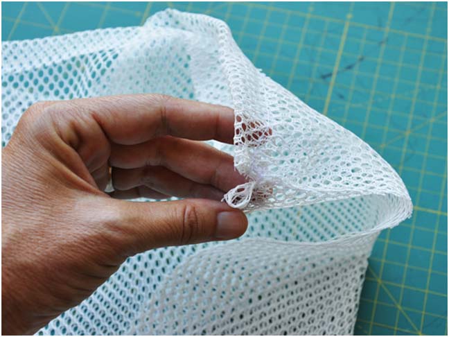folding edge of mesh bag