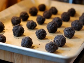 Oreo Truffle Eyeballs Recipe - Step 2