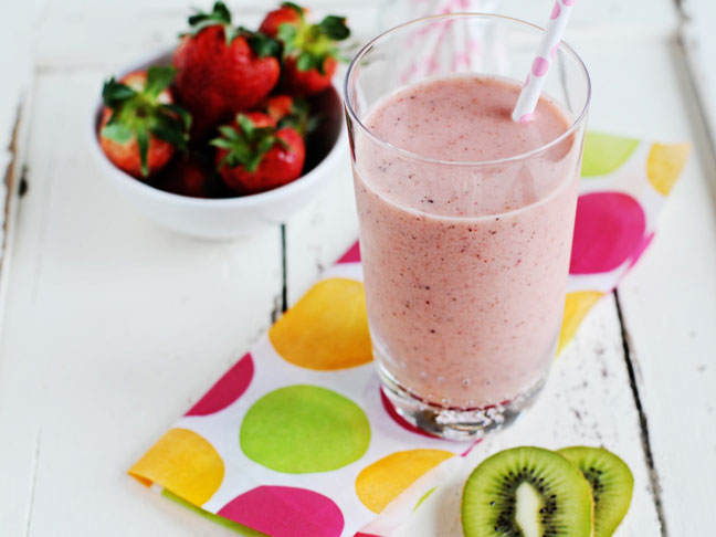 Strawberry Kiwi Smoothie Recipe