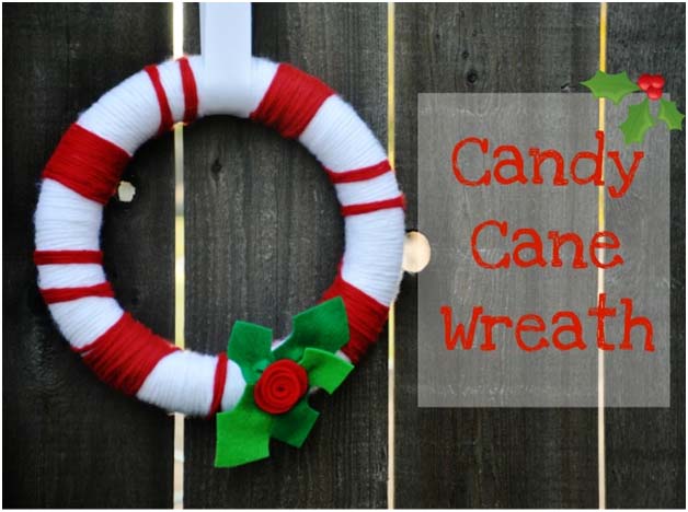 Christmas Yarn Wreath DIY