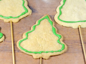 Christmas Cookie Bouquet - Step 14