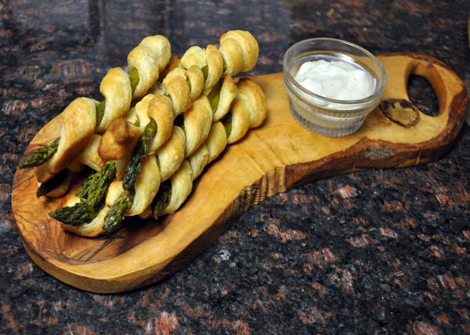 Asparagus Pastry Sticks