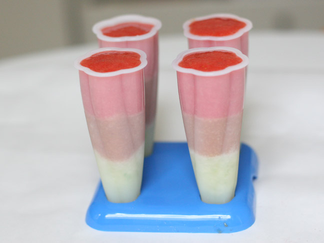 DIY: Fresh Fruit Layered Popsicles