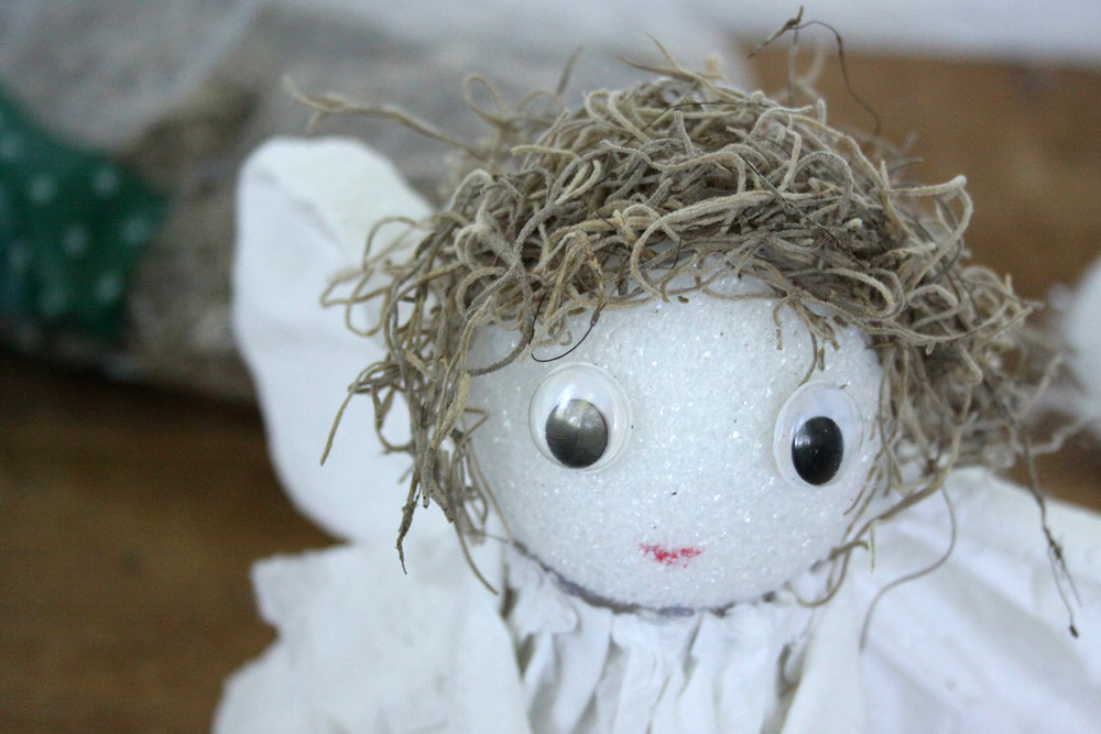 DIY Toilet Paper Angel - Step 10
