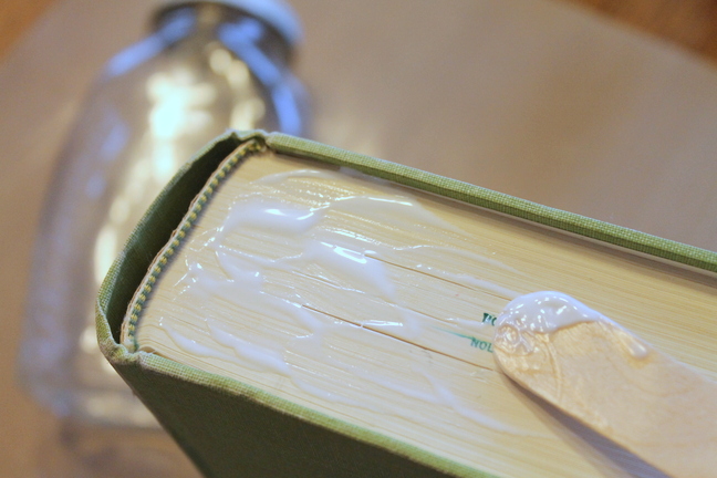 DIY Vintage Book Vase - STEP 2