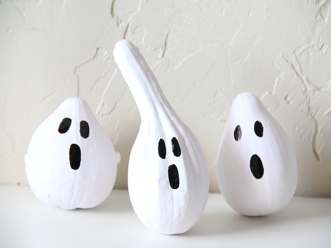 DIY Ghostly Gourds