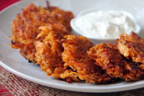 hanukkah-cinnamon-latkes