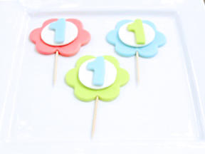 first_birthday_cupcake_topper_step_4