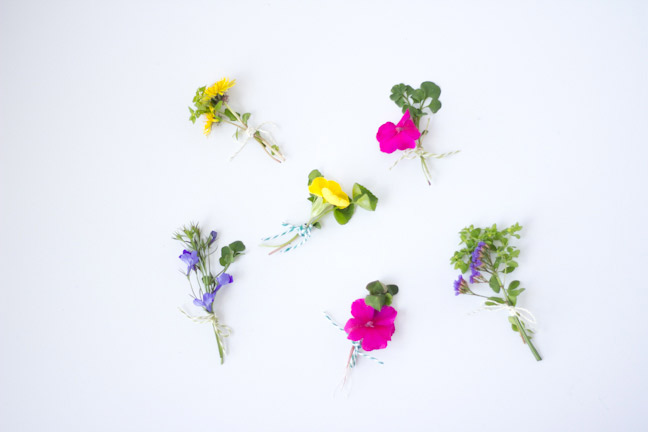 mini spring bouquets