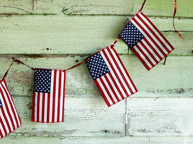 DIY American Flag Bunting