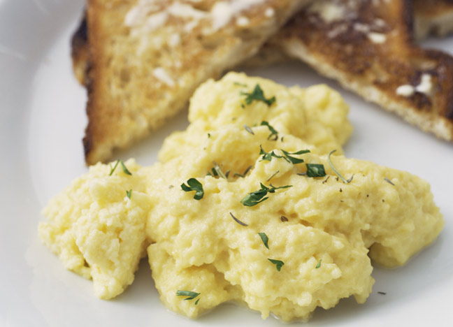 scrambled eggs toast