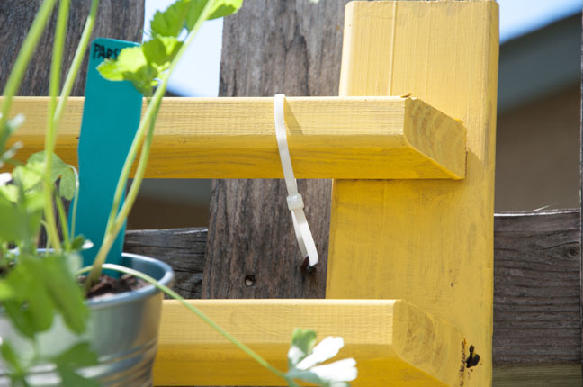 diy-vertical-herb-garden-7