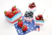 How to Make Fourth of July Paper Plate Bowls