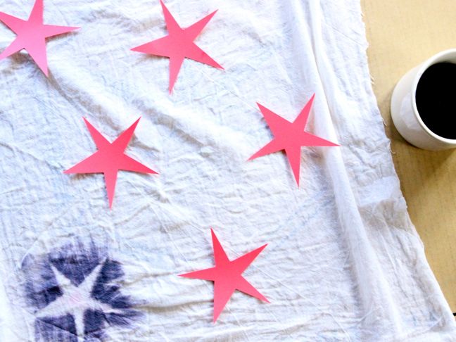 star-red-white-blue-DIY-napkins-paper-july-4th