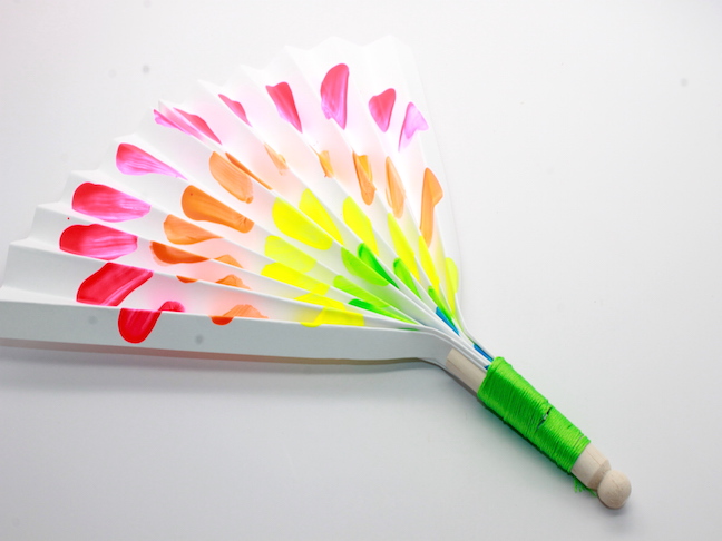 Summer Finger Paint Fan Craft for Kids