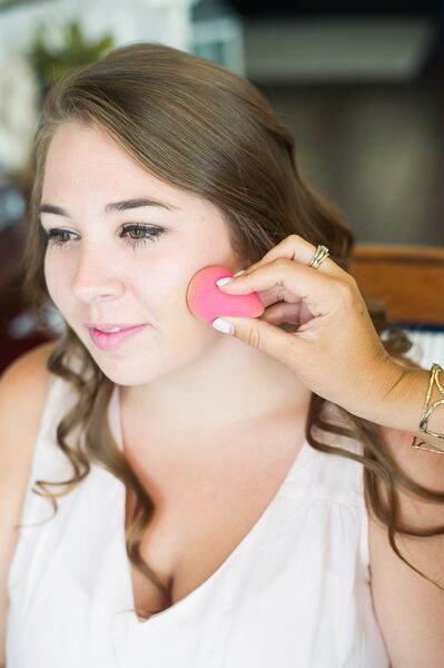 How to use a beauty blender