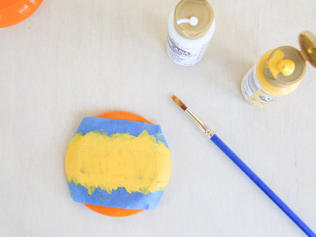 Candy Corn Frisbee Idea for Halloween