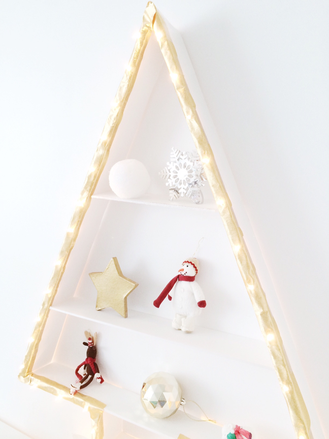 DIY Lit Christmas Tree Wall Shelf | Shauna Younge for Momtastic