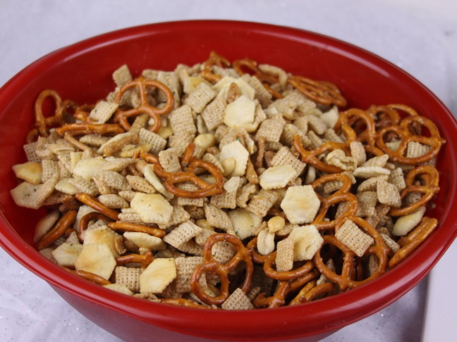 Snack mix mixture