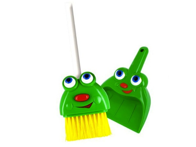 Silly Sam Talking Broom Set