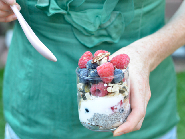 healthy-parfait-breakfast-recipe-staceyclare-2