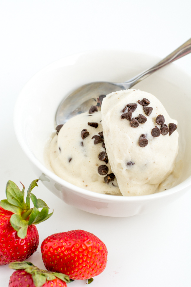 banana ice cream with chocolate chips