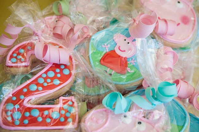 peppa-pig-birthday-cookies_opt