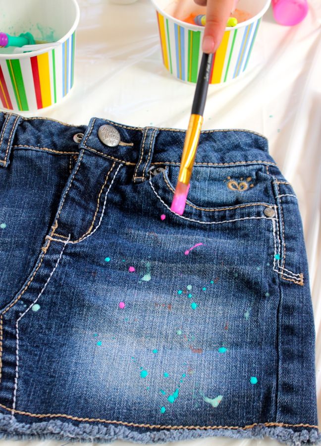 paint-brush-for-paint-splatter-jeans-with-pink-paint