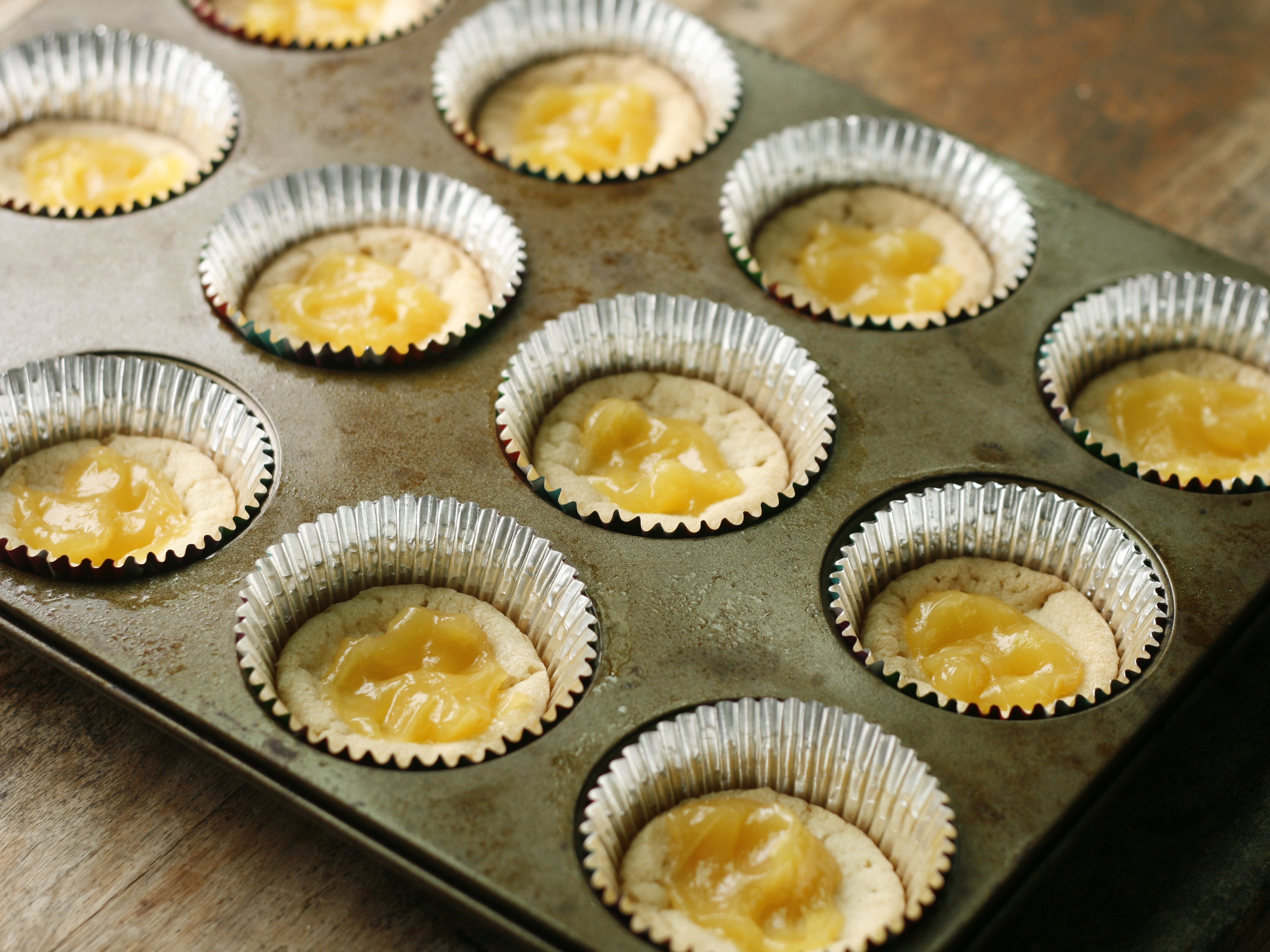 Making Lemon Meringue Cookie Cups2