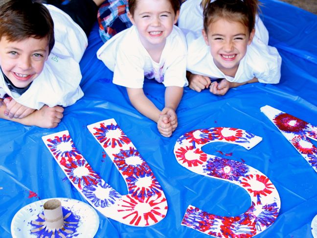 USA-letters-red-white-blue-fireworks-july-4th