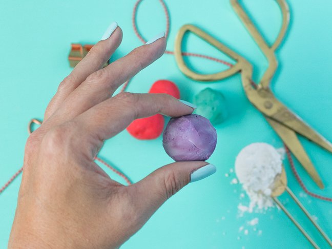 Make Bouncy Balls at Home in Just 10 Minutes