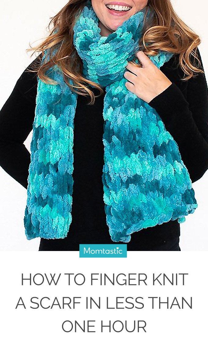 How to Finger Knit a Scarf in Less Than One Hour