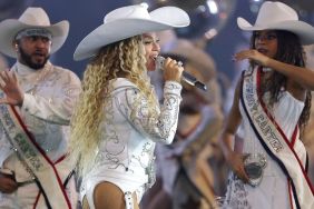 Beyoncé performs with daughter, Blue Ivy, during the halftime show for the game between the Baltimore Ravens and the Houston Texans at NRG Stadium on December 25, 2024 in Houston, Texas.