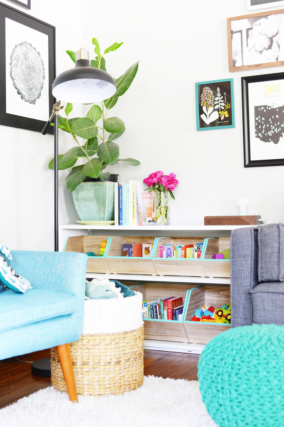 DIY Stylish Shelved Toy Storage