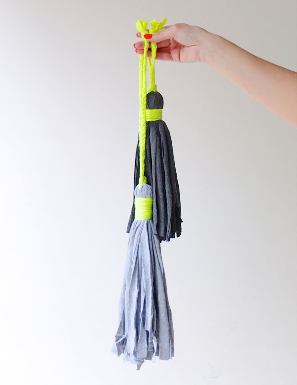 DIY T-Shirt Tassels