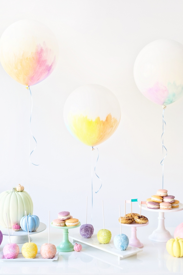 Watercolor Balloon Decor