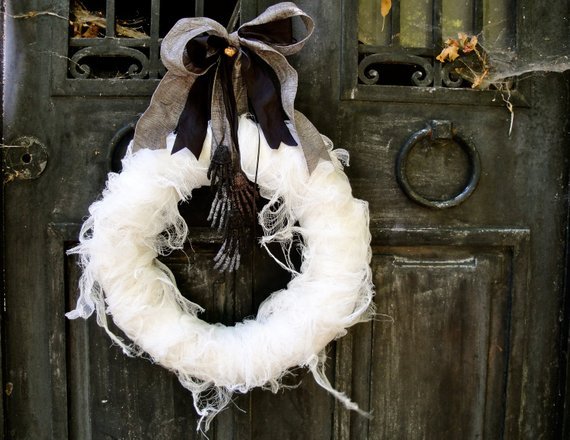 Mummy Wreath