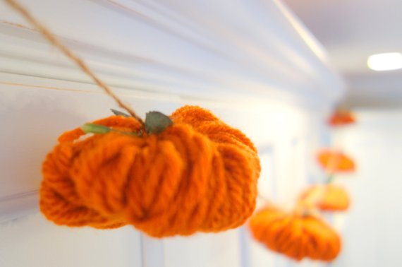 Yarn Garland