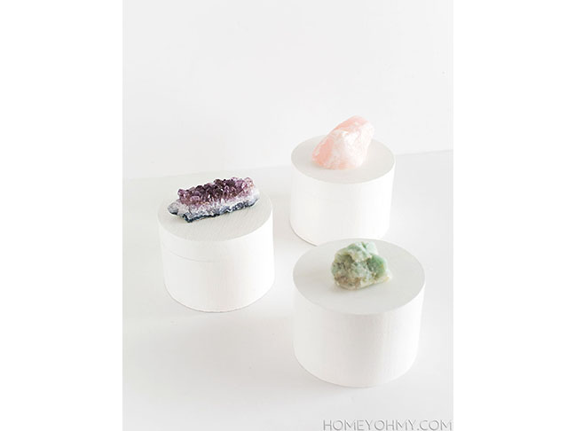 Crystal Knob Boxes   