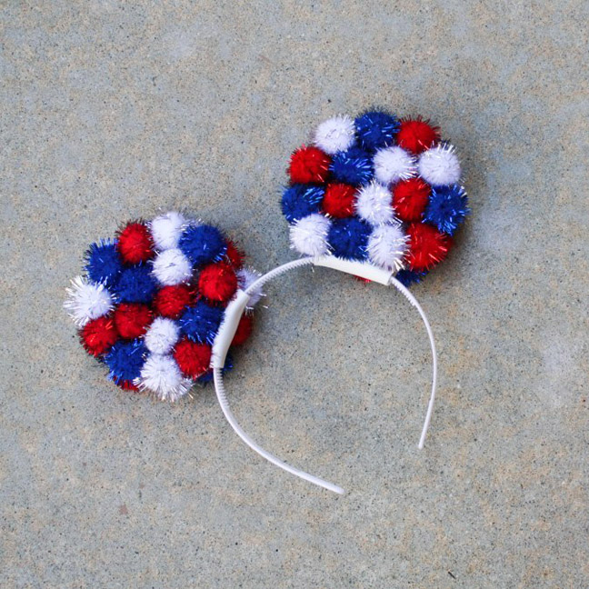 Pom Pom Mickey Ears 