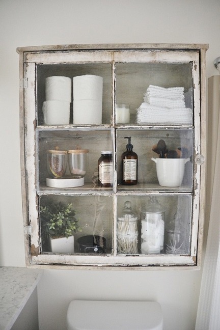 DIY Bathroom Cabinet