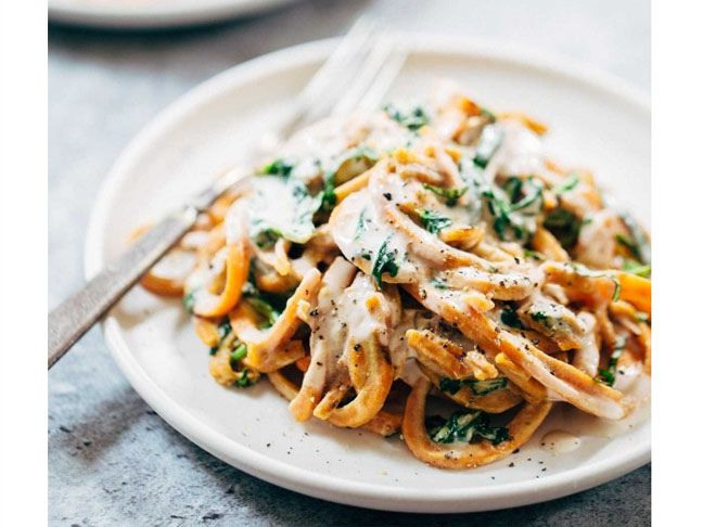 Creamy Spinach Sweet Potato Noodles with Cashew Sauce