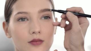 Eyebrows: Skimpy Brow Solution