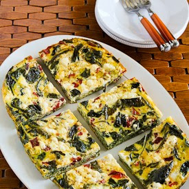 Slow Cooker Frittata with Kale, Roasted Red Pepper, and Feta