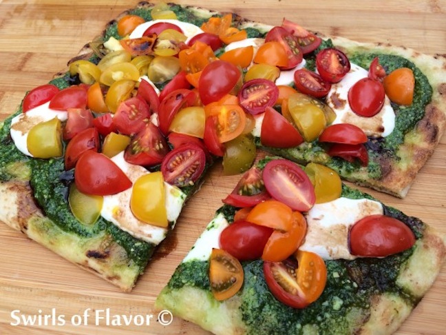 Grilled Heirloom Tomato Pesto Pizza