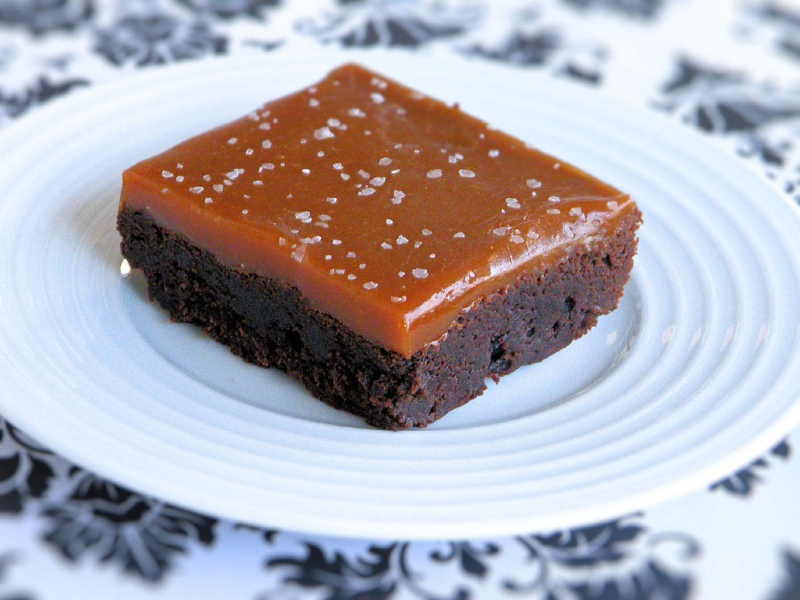 Salted Caramel Nutella Brownies