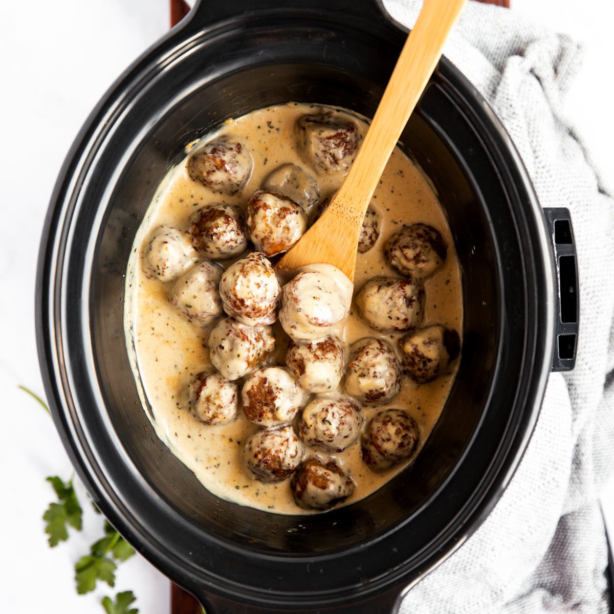 Crockpot Swedish Meatballs